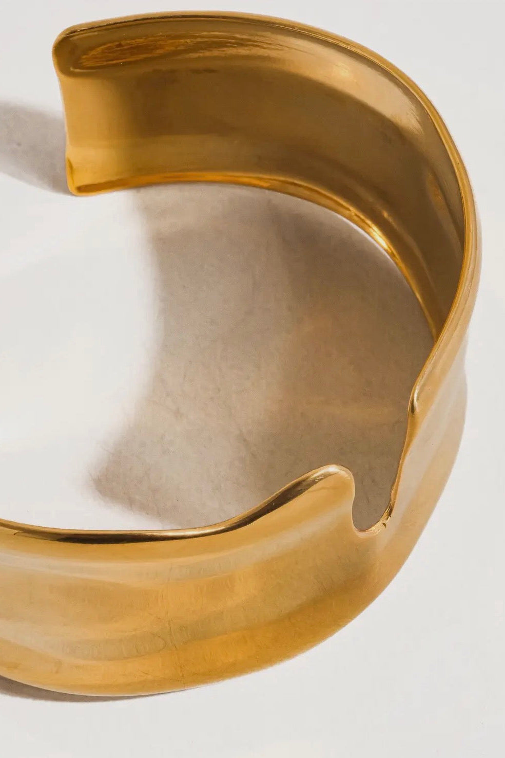 Clyde Abstract Bold Bangle