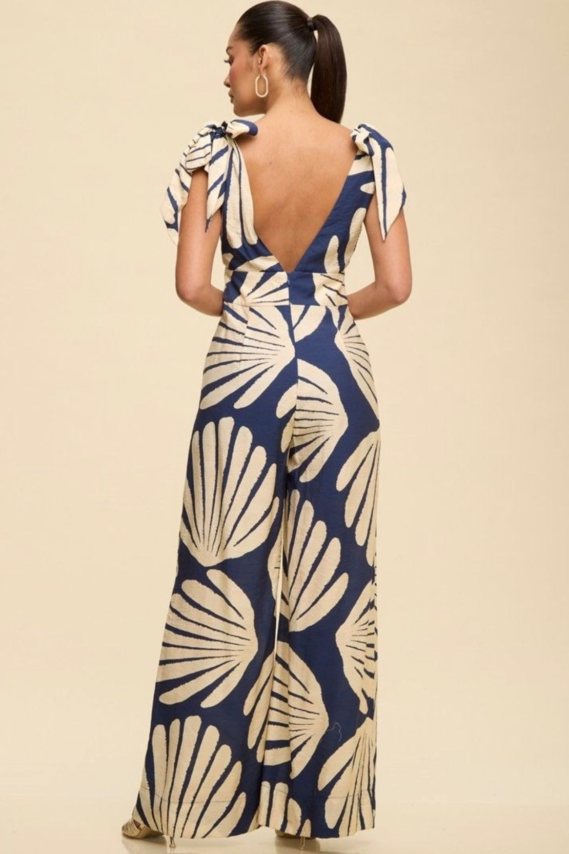 Marine & Creme Jumper