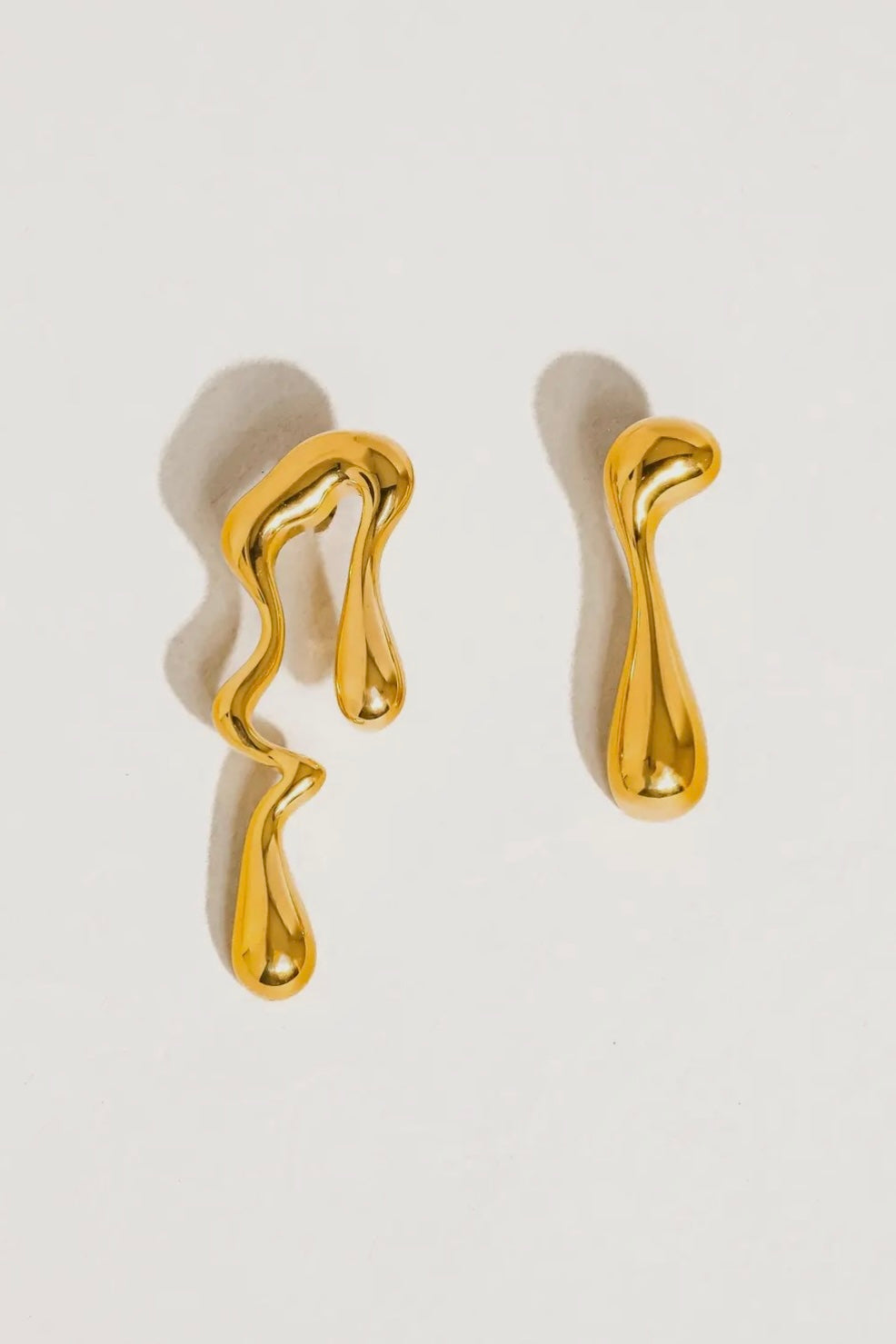 Roma 18K Gold Non-Tarnish Mismatch Melted Earring