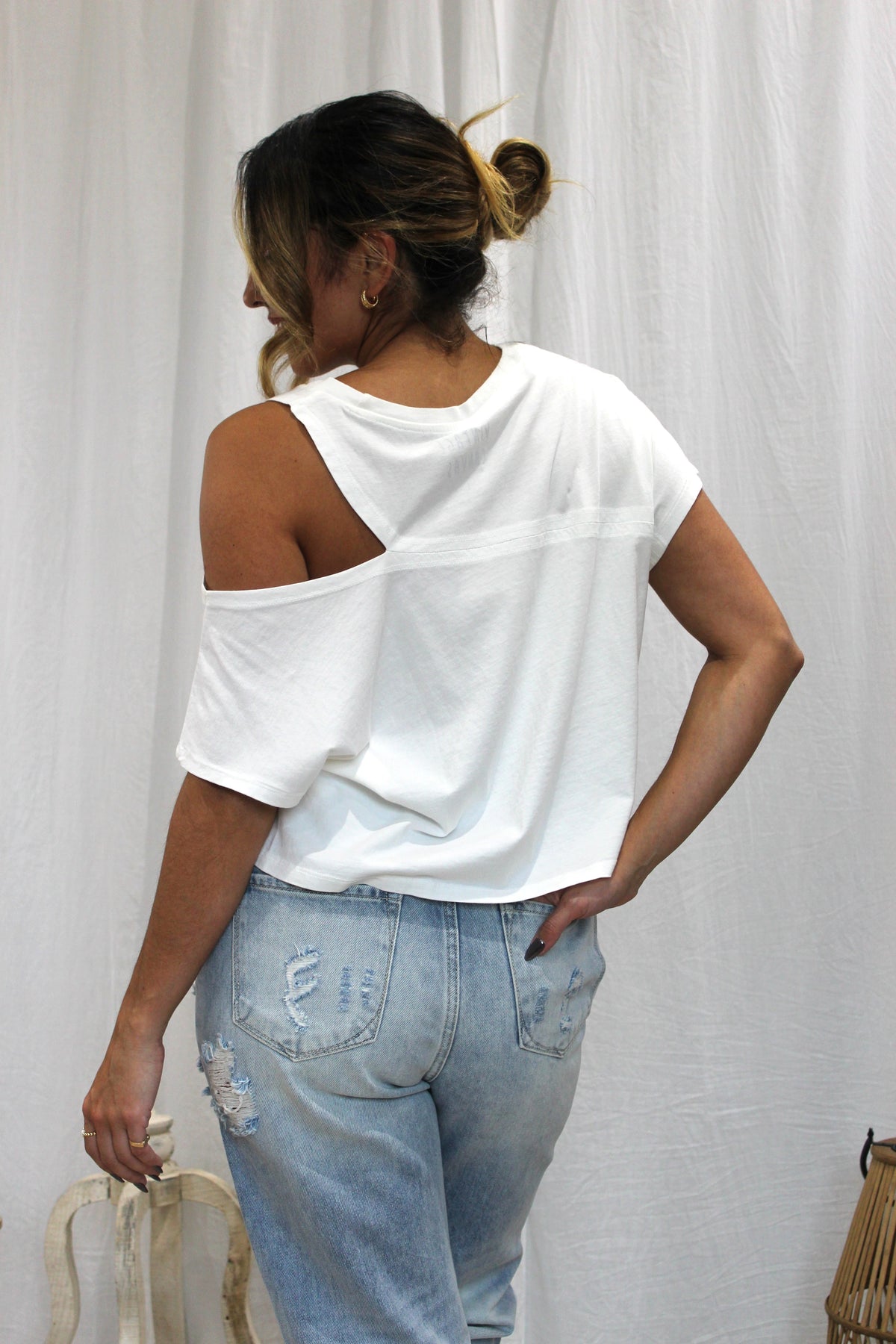 Shoulder Cut Out Crop Top