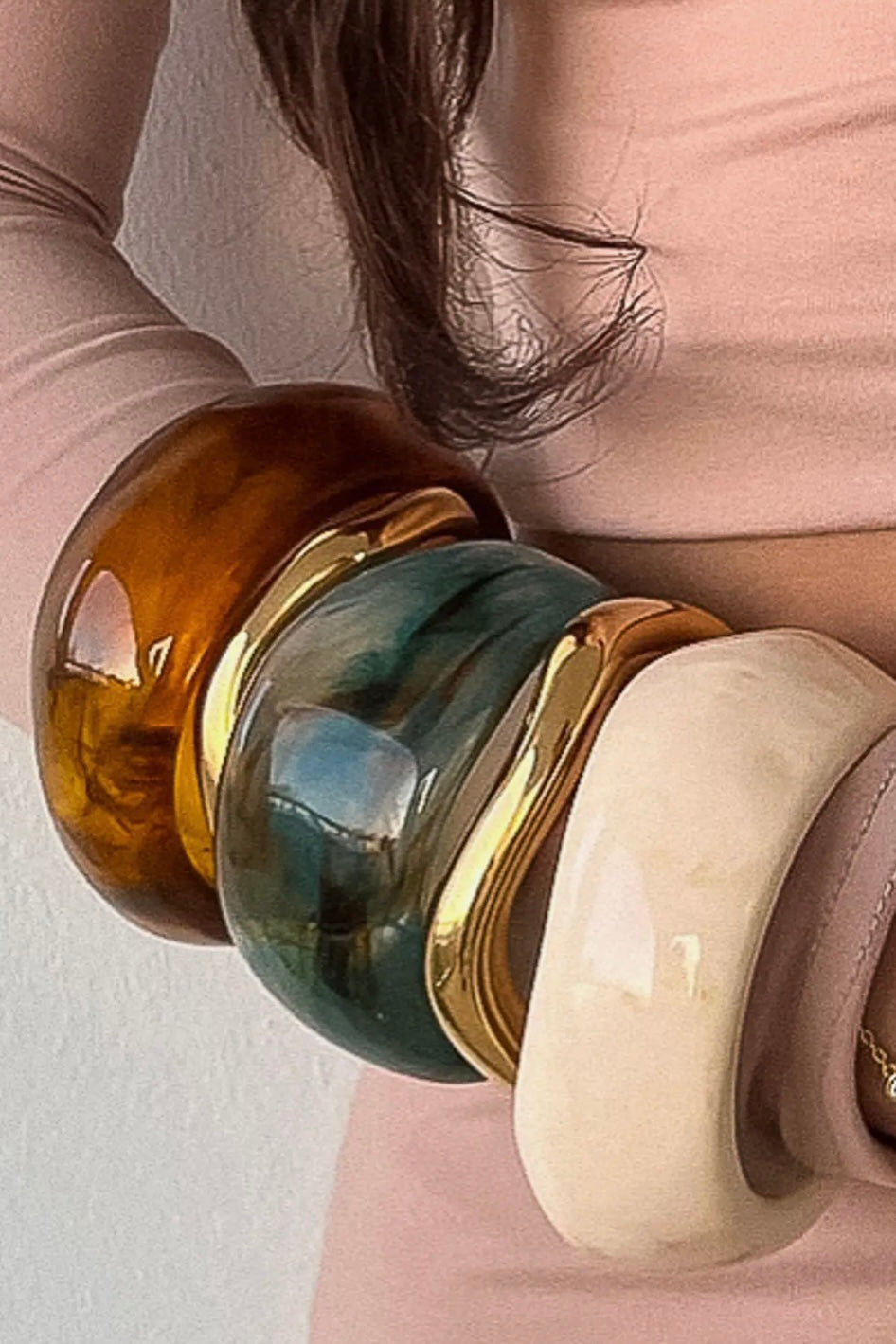 Caelia Modern Ivory Bold Statement Resin Bangle